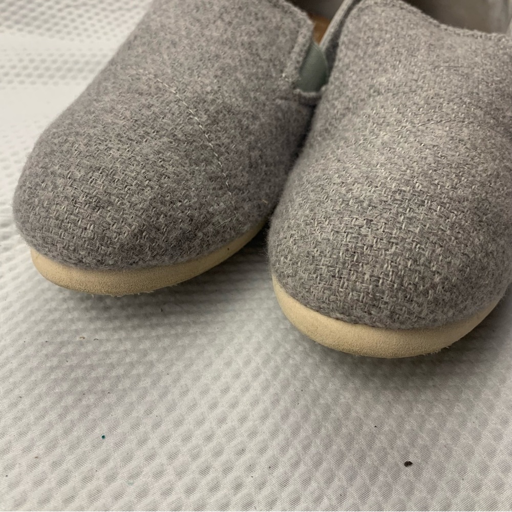 Toms - Picture 5 of 14